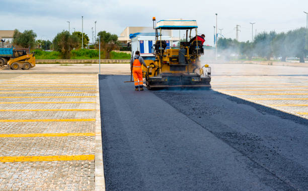 Best Professional Driveway Pavers  in Lake Lorelei, OH